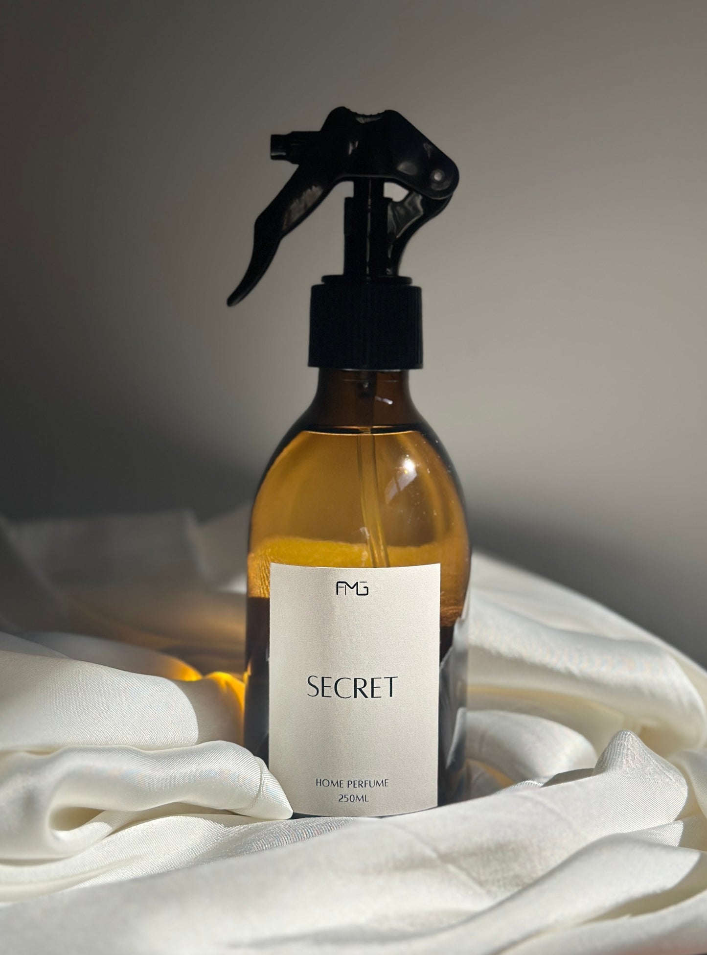 Perfume para el hogar y textiles SECRET de FMG Modular